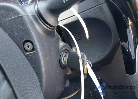 2017 Toyota Corolla Le из США, поврежденный, VIN 2T1BURHE7HC785765